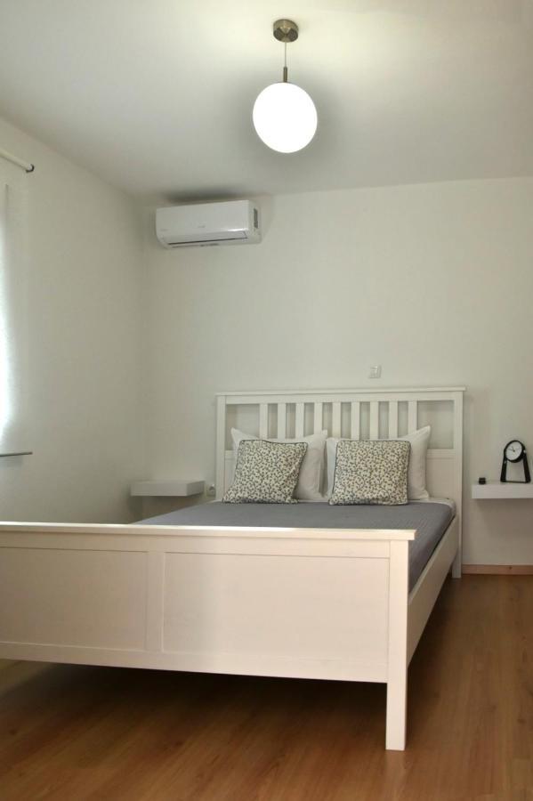 Αqua Blue Villa Agios Spyridon  Dış mekan fotoğraf